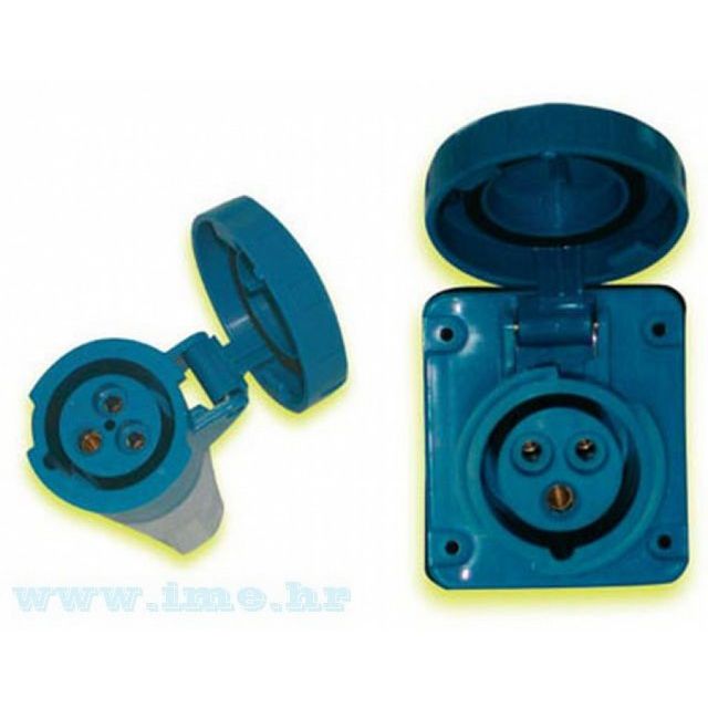 Presa industriale IP67 63A